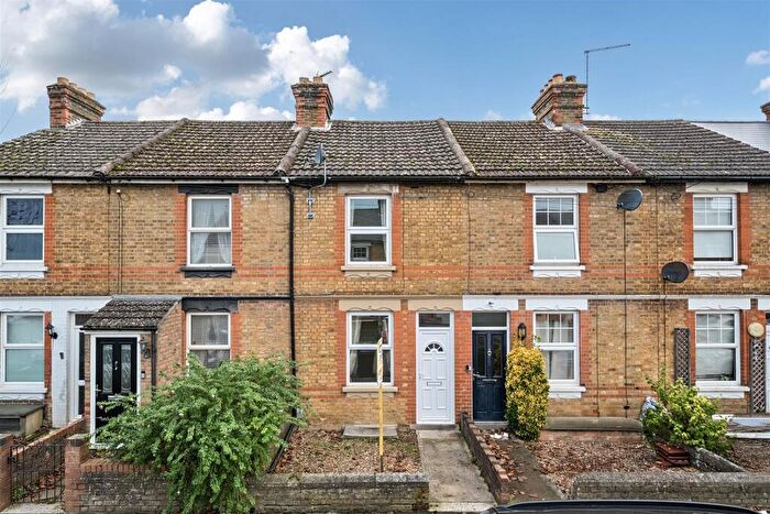 2 Bedroom Terraced House For Sale In Terminus Road, Maidstone, ME16