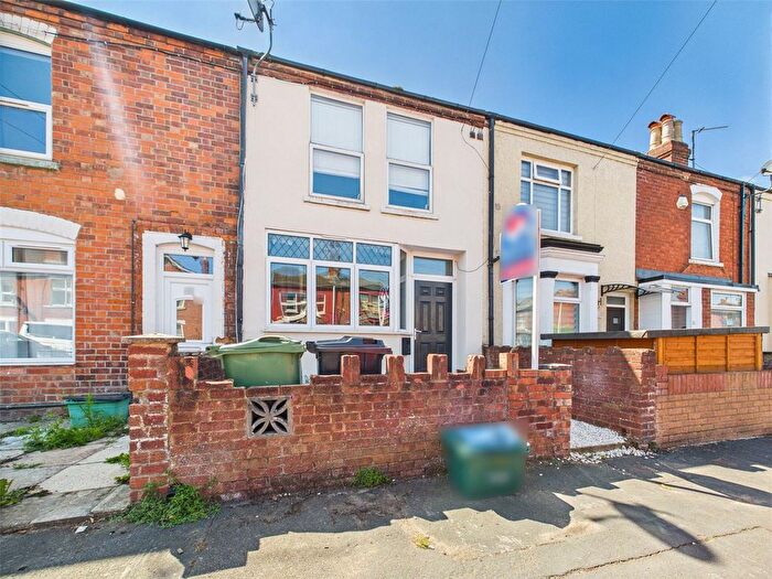 2 Bedroom Terraced House For Sale In Linden Road, Gloucester, Gloucestershire, GL1