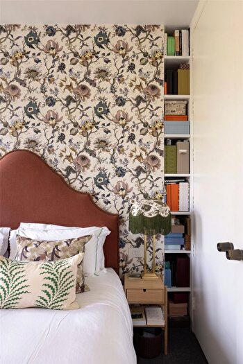 1 Bedroom Flat For Sale In Kensington Park Gardens, London, W11