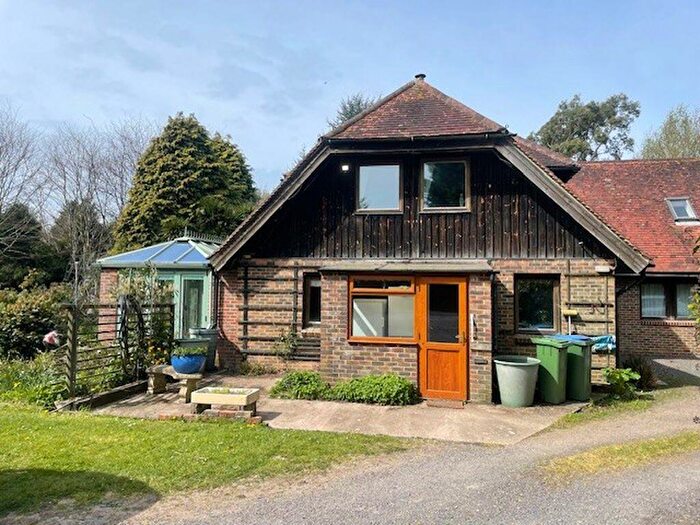 4 Bedroom Semi-Detached House To Rent In Sinnocks, West Chiltington, RH20