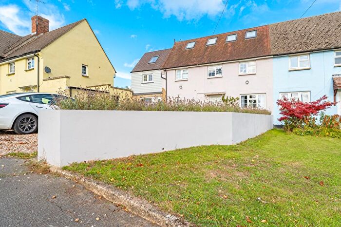 4 Bedroom Semi-detached House For Sale In Weaverhead Close, Thaxted, Dunmow, CM6