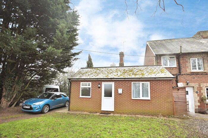 1 Bedroom Bungalow To Rent In Wingrave Road, Aston Abbotts, Aylesbury, HP22