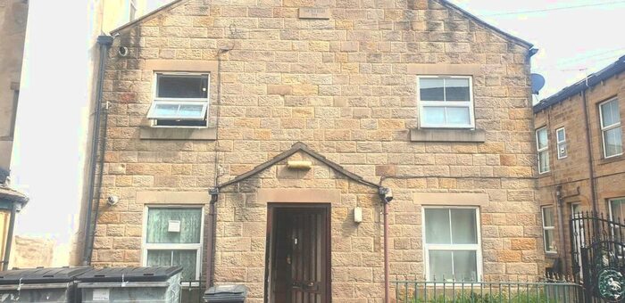 1 Bedroom Studio To Rent In North Queen Street, Keighley, BD21
