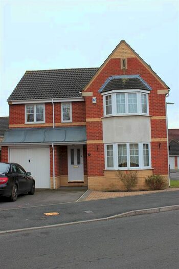 4 Bedroom Detached House To Rent In East Field Close, Headington, Oxford OX3