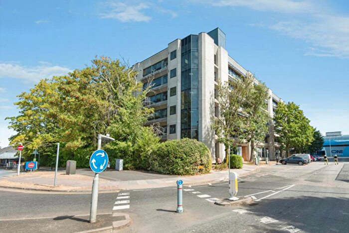 1 Bedroom Flat For Sale In Swingate, Stevenage, Hertfordshire, SG1