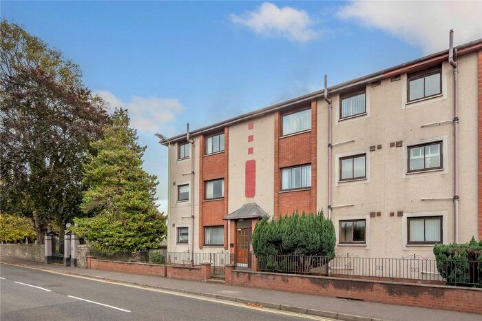 2 Bedroom Flat To Rent In Kemp Court, The Stables, Perth, PH1
