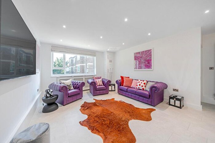 1 Bedroom Flat For Sale In Westcombe Park Road, London, SE3