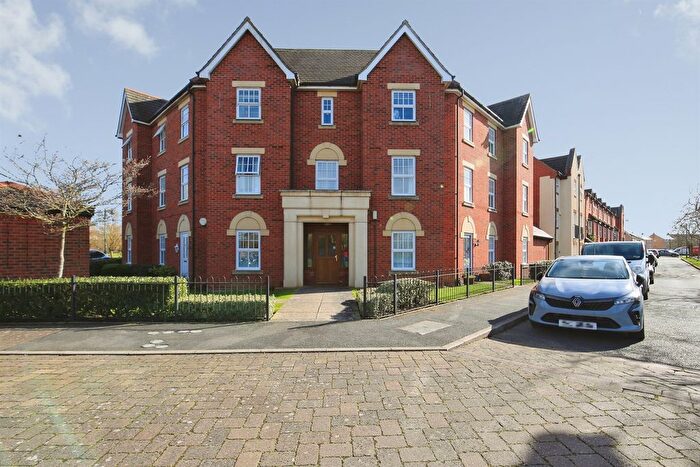 2 Bedroom Flat For Sale In East Water Crescent, Hampton Vale, Peterborough, PE7