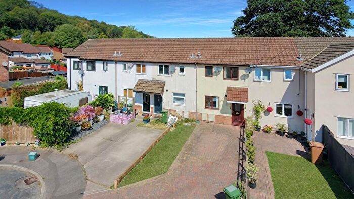 2 Bedroom Terraced House For Sale In Craig Ysguthan, Llanbradach, CF83