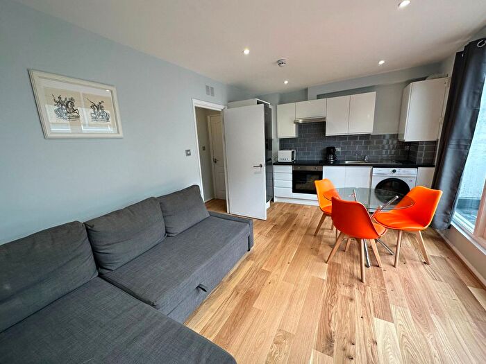 1 Bedroom Flat To Rent In Maple Street, Fitzrovia, W1T