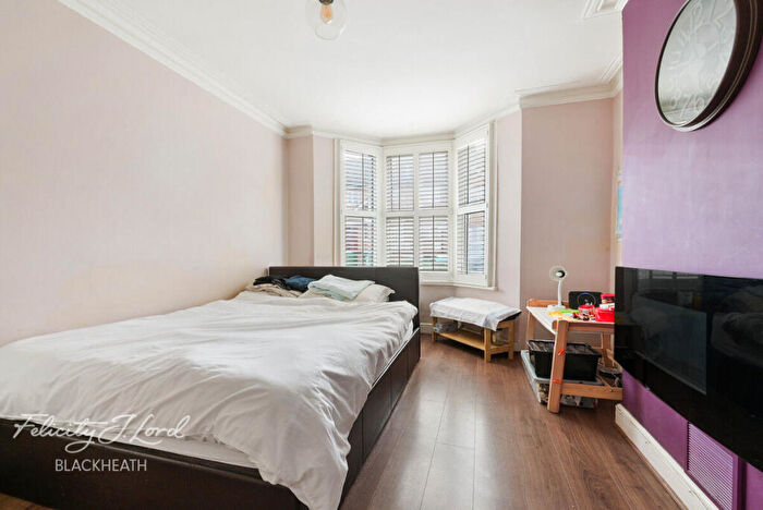 3 Bedroom Terraced House For Sale In Troughton Road, Charlton, SE7