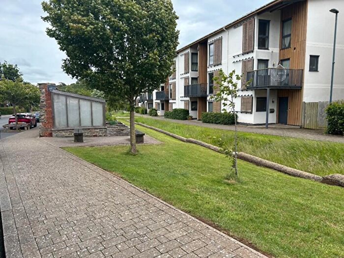 1 Bedroom Flat To Rent In Roman Way, Bristol, BS15