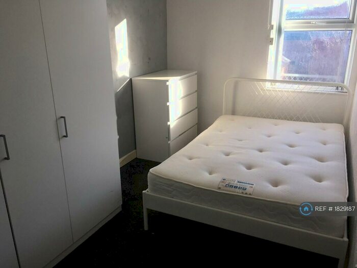 4 Bedroom Flat To Rent In Saxby St, Leicester, LE2
