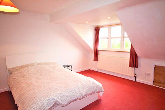 5 Bedroom Detached House To Rent In Warblington Road, Emsworth., PO10
