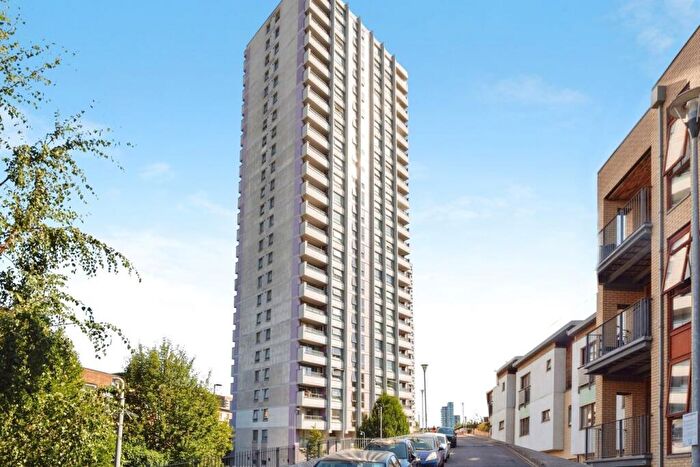 1 Bedroom Apartment For Sale In Rainhill Way, London, E3