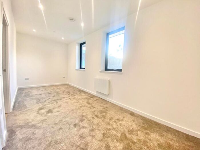 1 Bedroom Apartment To Rent In Ashwood Way, Basingstoke, RG23