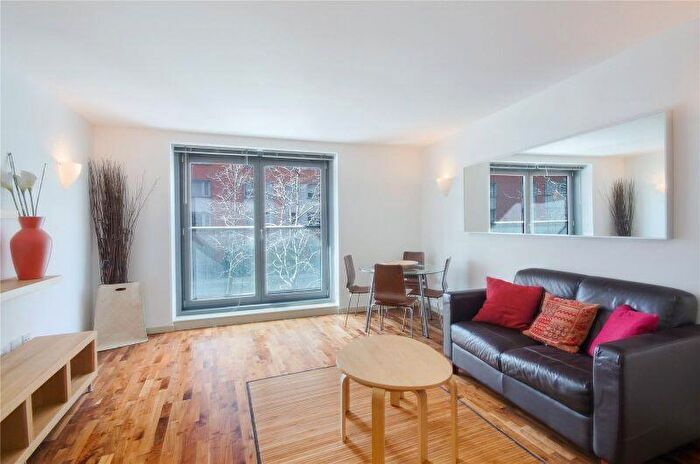 1 Bedroom Apartment For Sale In New Providence Wharf, London, E14