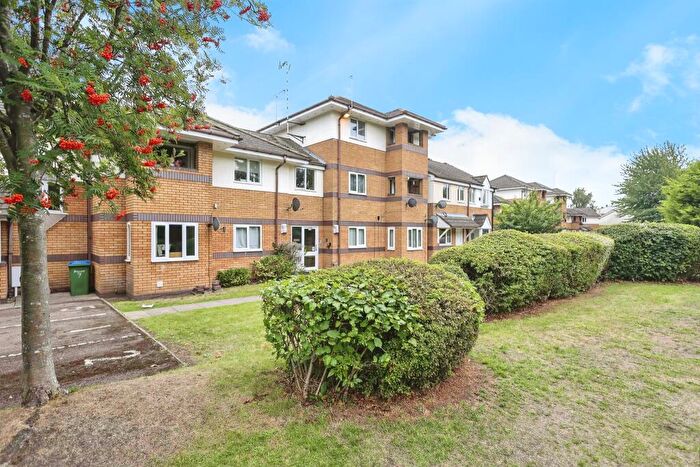 2 Bedroom Flat For Sale In Waterways Drive, Oldbury, B69