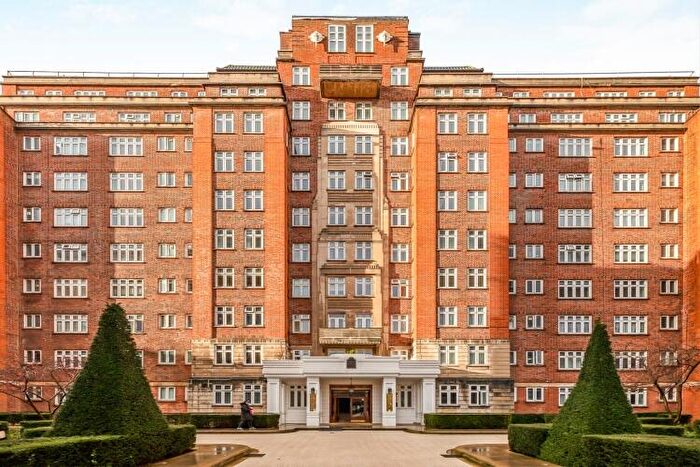 Apartment To Rent In Hall Road London, NW8