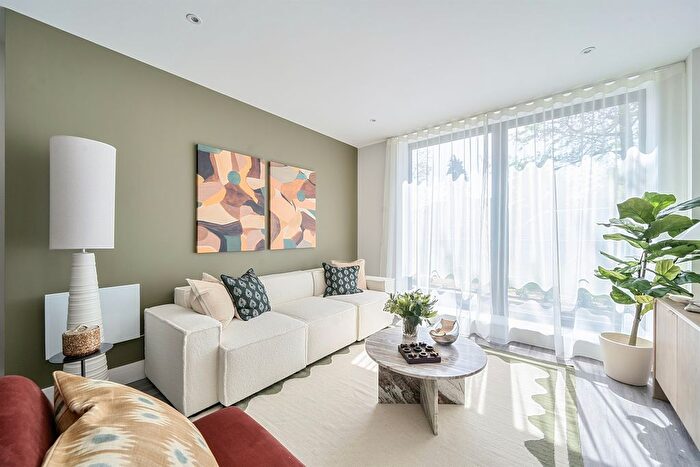 1 Bedroom Flat For Sale In Novello, Belmont Place, Maidenhead, SL6