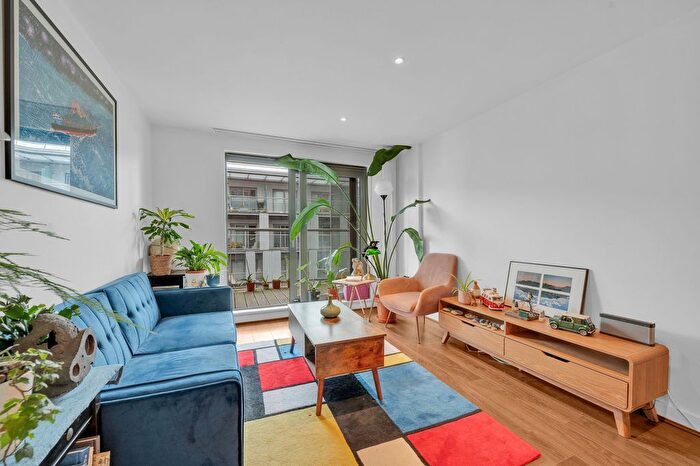1 Bedroom Flat To Rent In East Carriage House, Royal Arsenal, Woolwich, London, SE18