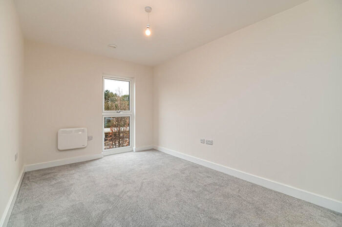 1 Bedroom Apartment To Rent In Hunslet House, Hunslet House, Station Road, , Hunslet House, NN1