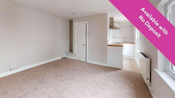 1 Bedroom Flat To Rent In Gloucester Place, Cheltenham, GL52
