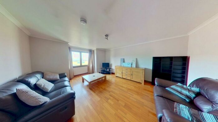 2 Bedroom Flat To Rent In Links View, City Centre, Aberdeen, AB24