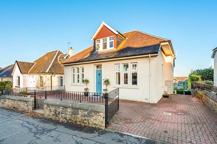 4 Bedroom Detached House For Sale In Glasgow Road, Stirling, FK7