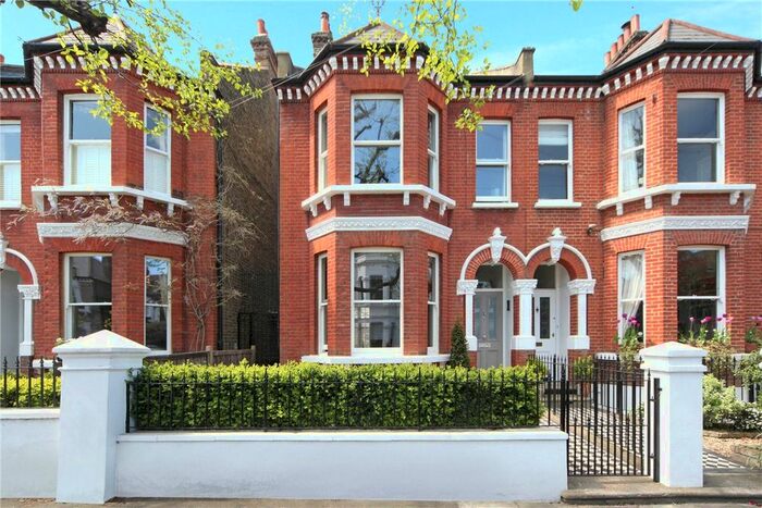 5 Bedroom Terraced House To Rent In Ouseley Road, London, SW12