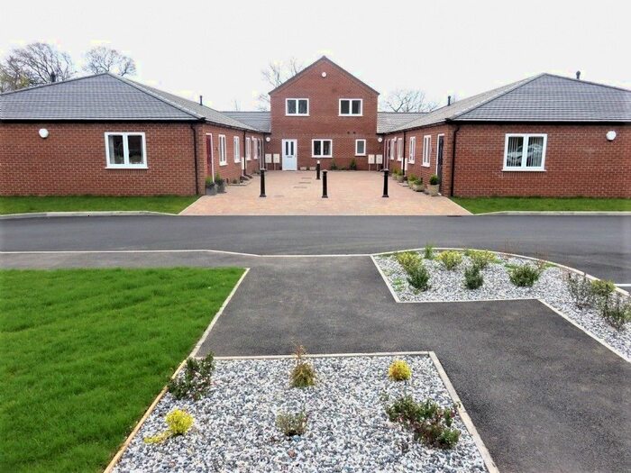 2 Bedroom Terraced House To Rent In Kitchen Lane, Wednesfield, Wolverhampton, WV11