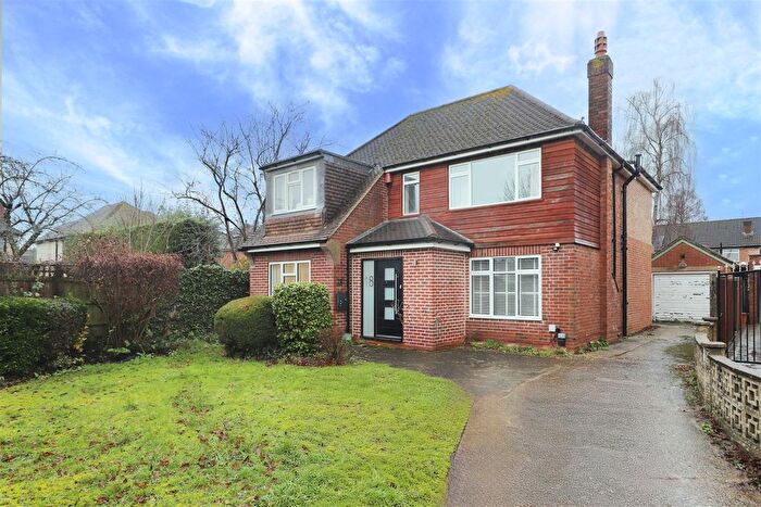 4 Bedroom Detached House For Sale In Edinburgh Close, Ickenham, UB10