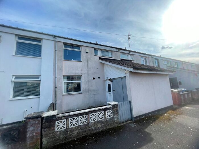 3 Bedroom Terraced House To Rent In Boode Croft, Liverpool, L28