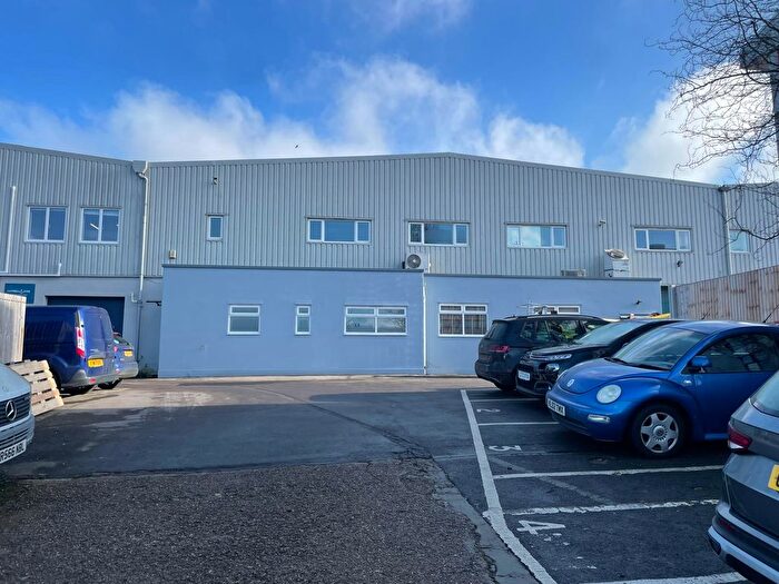 Office To Rent In Kingley Park, Station Road, Kings Langley, WD4