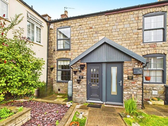 2 Bedroom House To Rent In High Street, Oldland Common, Bristol, BS30