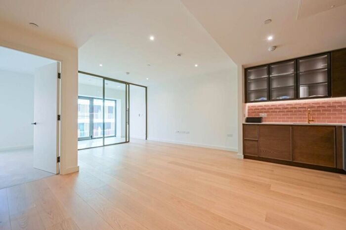 1 Bedroom Flat To Rent In Abram Building, Riverscape, Silvertown, London, E16