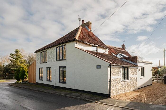 3 Bedroom Link Detached House For Sale In Docking Road, Stanhoe, King's Lynn, Norfolk, PE31