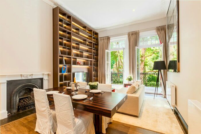 2 Bedroom Flat To Rent In Bramham Gardens, London, SW5