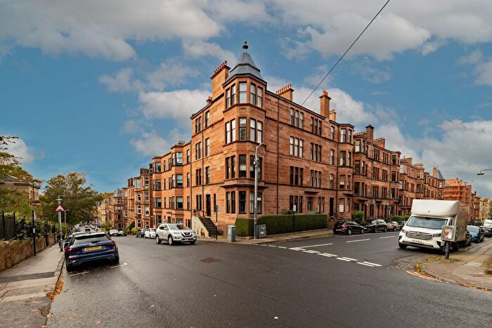 3 Bedroom Flat For Sale In Kersland Street, Glasgow, G12