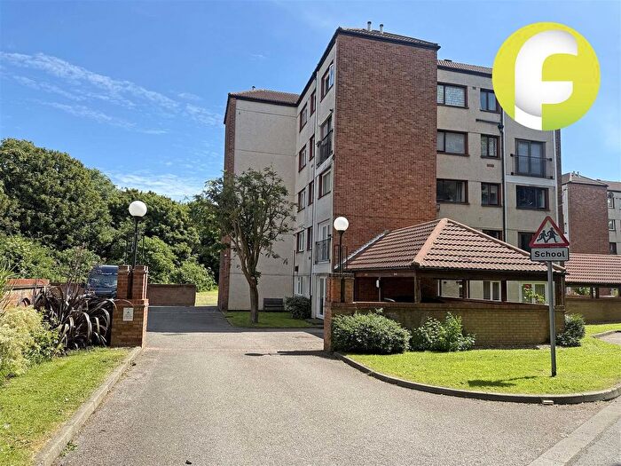 2 Bedroom Maisonette To Rent In St. Johns Green, North Shields, NE29