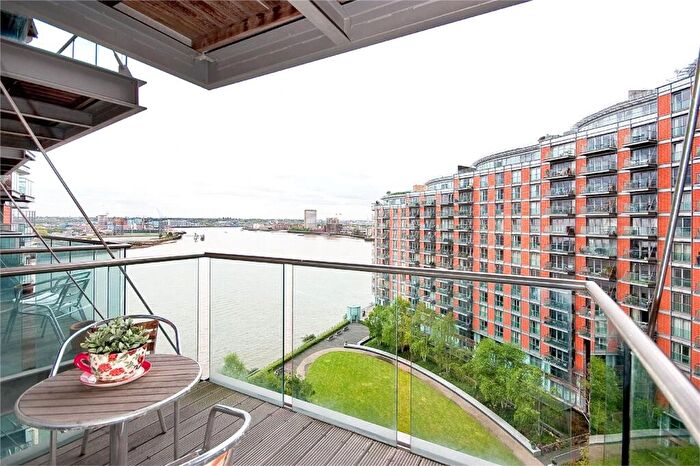 2 Bedroom Apartment For Sale In Fairmount Avenue, E14