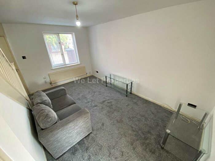 2 Bedroom House To Rent In Ribston Street, Hulme, M15