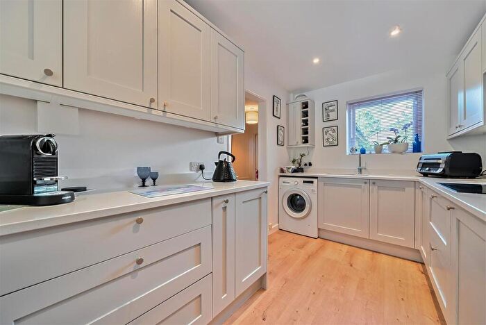 3 Bedroom Terraced House For Sale In Chapelside, Titchfield, PO14