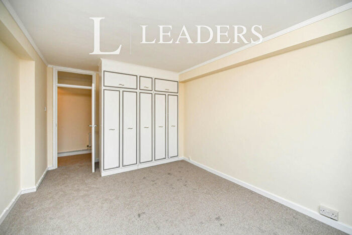 2 Bedroom Apartment To Rent In Coombe Lea, Grand Avenue Hove, BN3