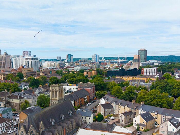 1 Bedroom Flat For Sale In Richmond Court, Roath, CF24