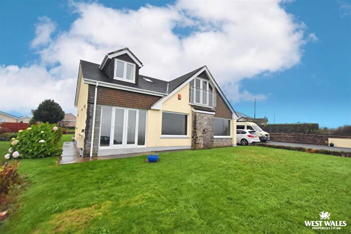 4 Bedroom Detached Bungalow For Sale In Presely View, Pembroke Dock, SA72
