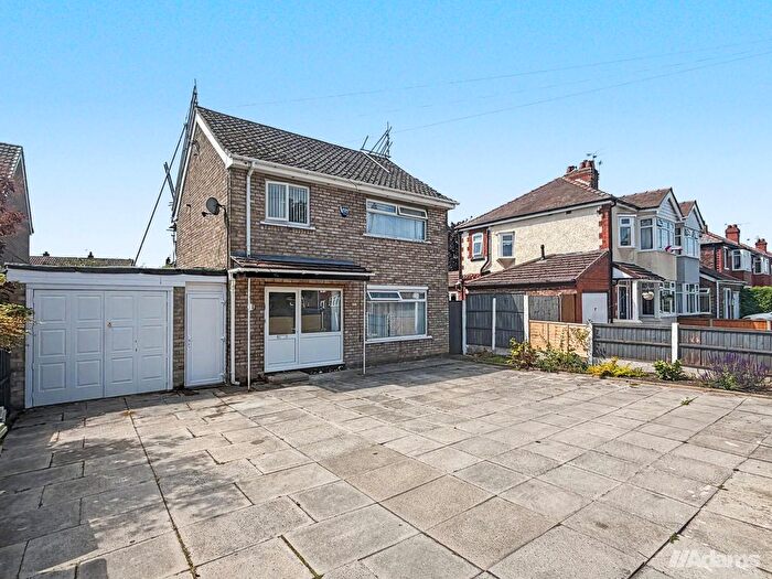 3 Bedroom Detached House For Sale In Liverpool Place, Widnes, WA8
