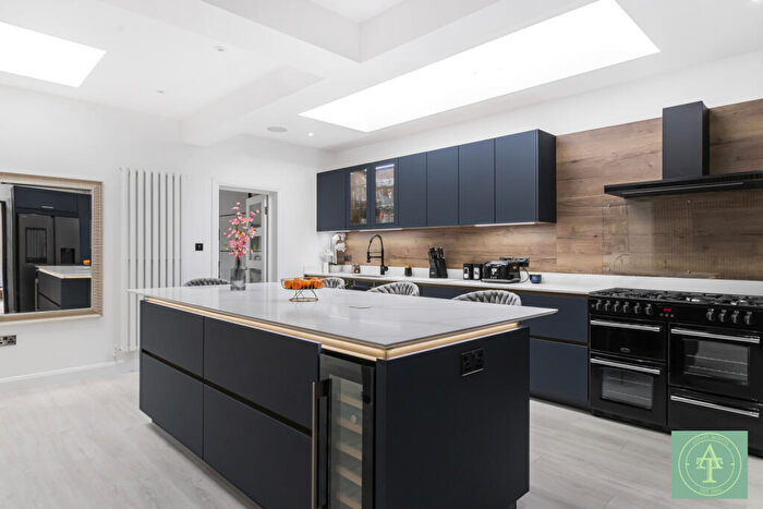 6 Bedroom Semi Detached House For Sale In Holly Hill, Winchmore Hill, London, N21