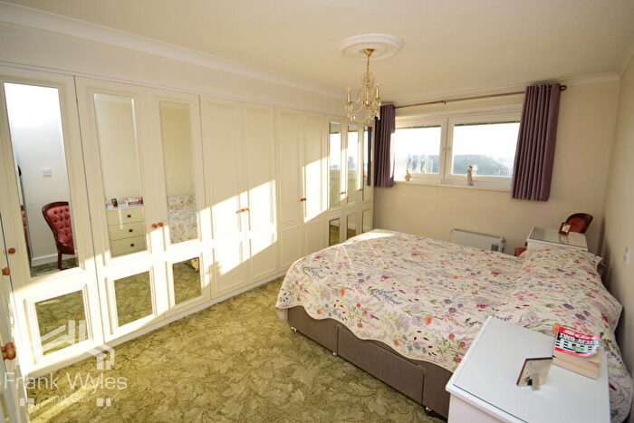 2 Bedroom Flat For Sale In Flat, Royal Beach Court, North Promenade, Lytham St. Annes, Lancashire, FY8