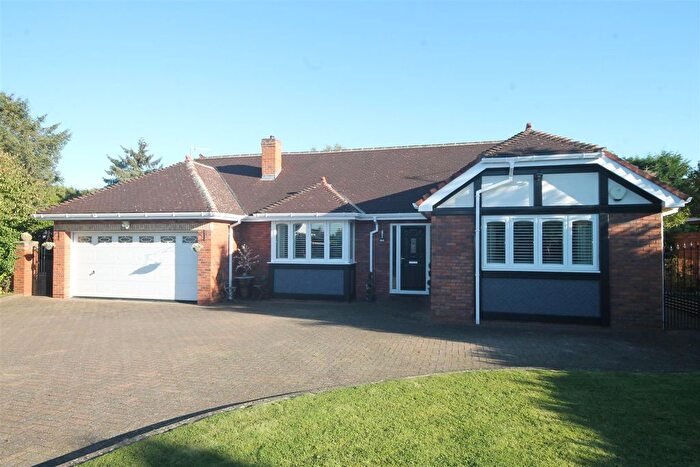 3 Bedroom Detached Bungalow For Sale In Middle Drive, Darras Hall, Ponteland, Newcastle Upon Tyne, NE20